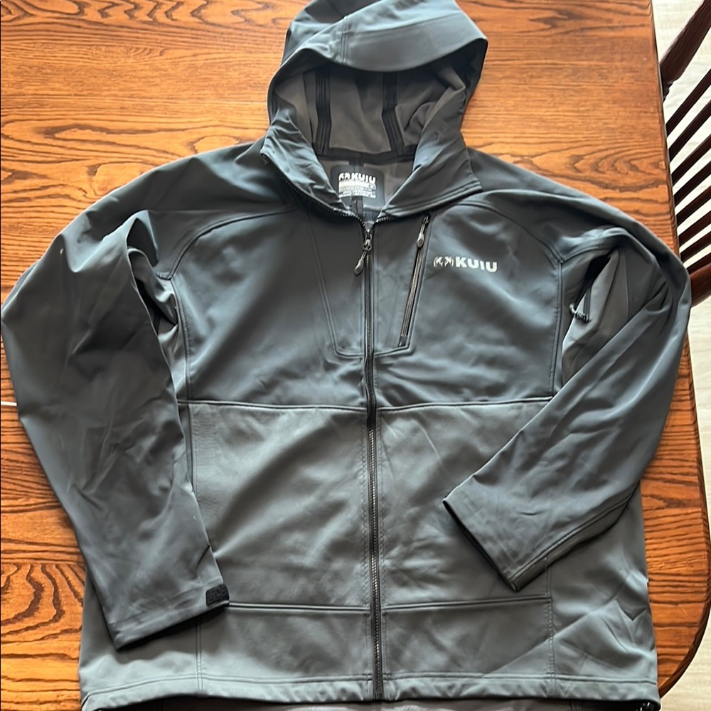 KUIU AXIS Outdoor Weather Resistant Fleece-lined Hooded Jacket